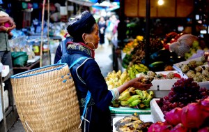 Sapa Market - Sapa Tours From Hanoi