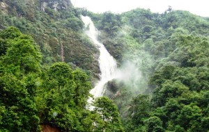 Silver waterfall sapa