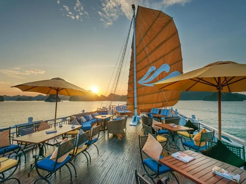 Top 5 Luxury Cruises in Halong Bay - you should know