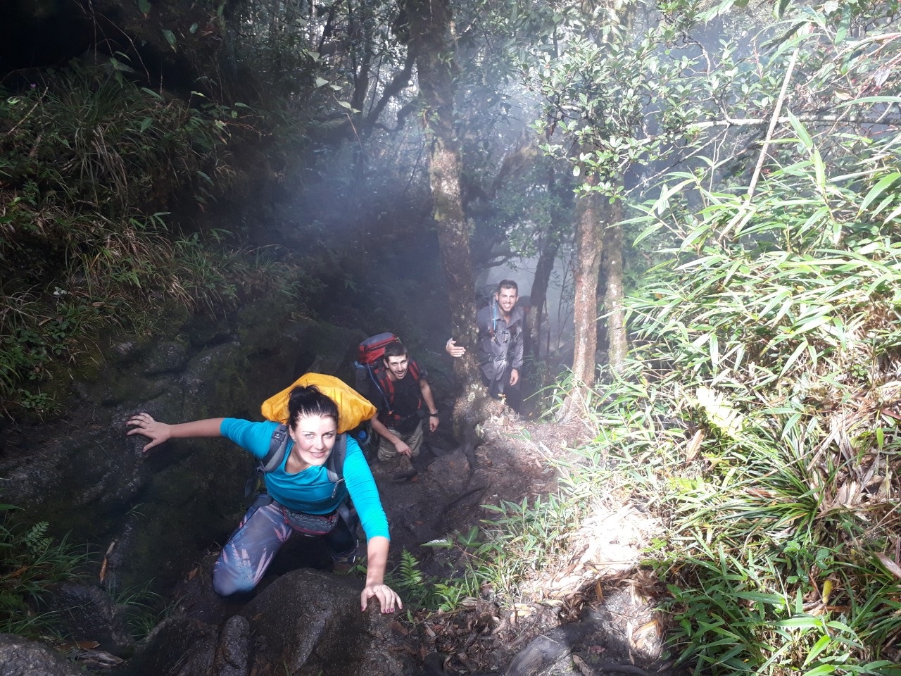 Conquering Fansipan Mountain 2 days 3 nights